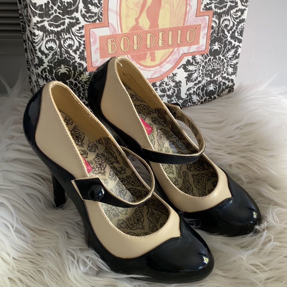 Bordello heels
